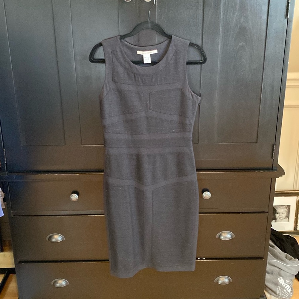 Sleeveless black, mid length stunning dress